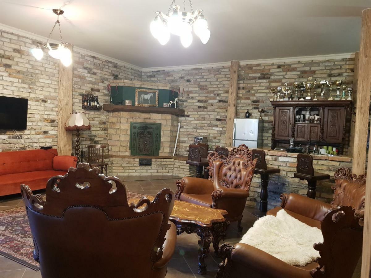 Barsonyberek Vendeghaz Bakony Hotel Jasd Bagian luar foto