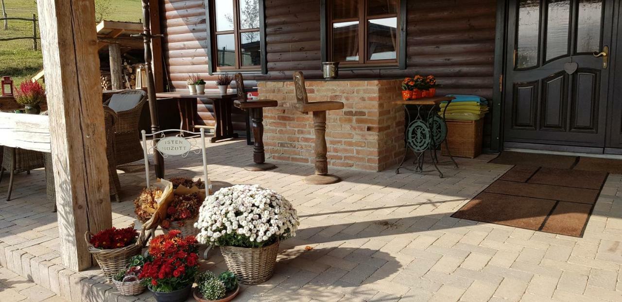 Barsonyberek Vendeghaz Bakony Hotel Jasd Bagian luar foto